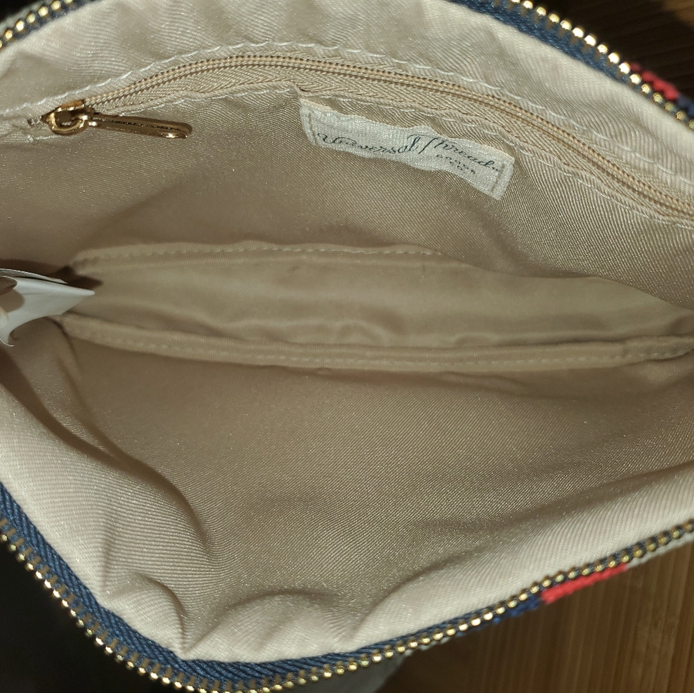 Universal Thread Striped Zip Pouch - Picture 6 of 8